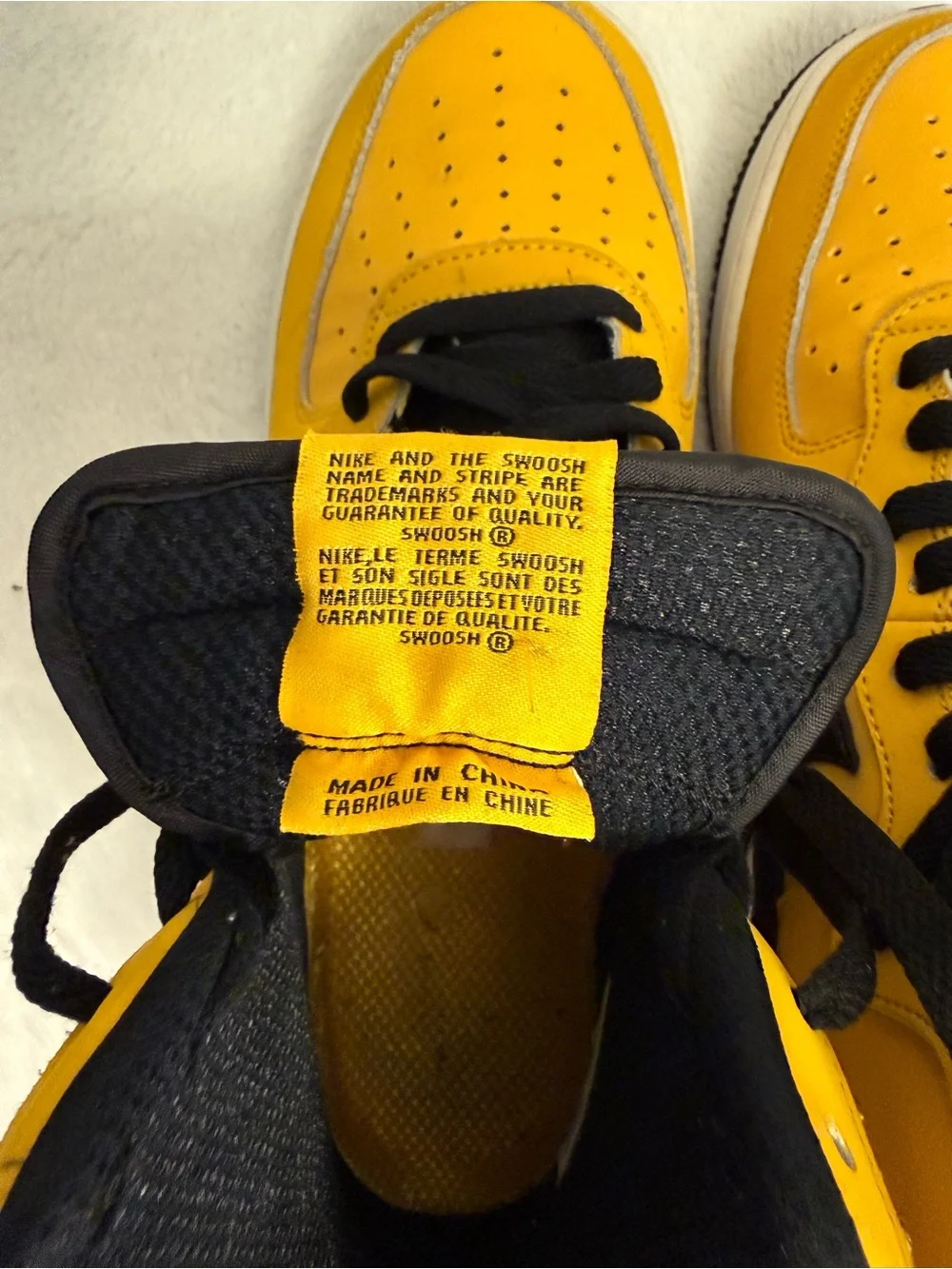 Nike Men’s High-Top Sneakers in Yellow and Black